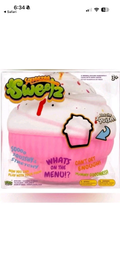 Squeezee sweetz cupcake